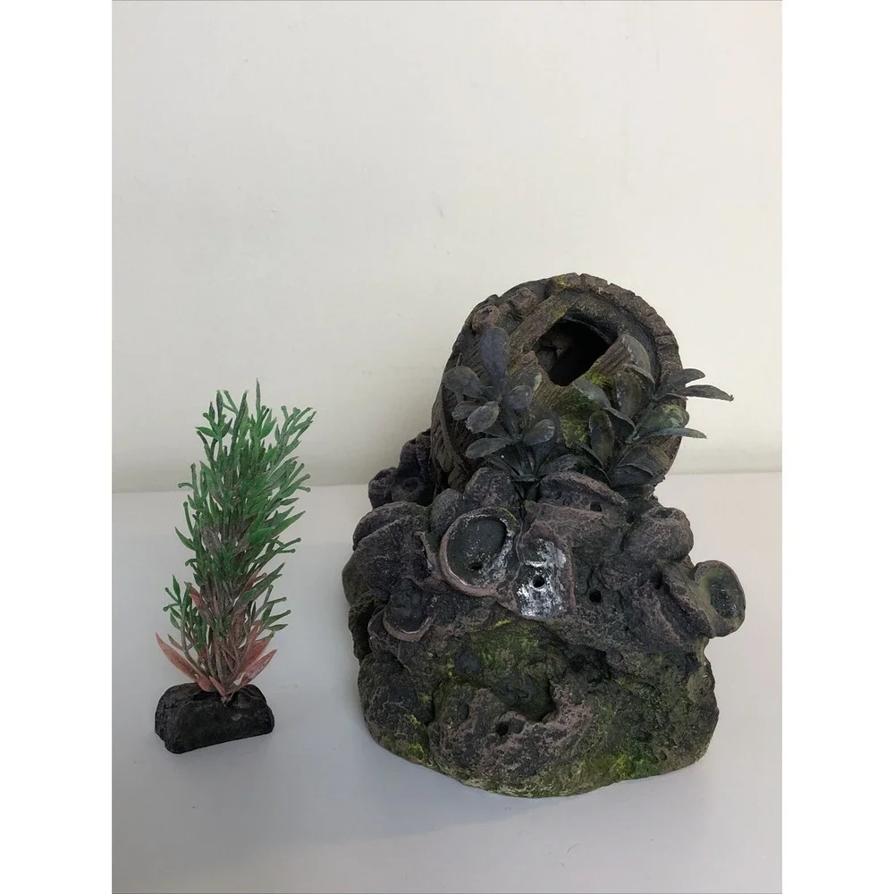 Barrel Coral Aquarium Fish Tank Decoration and Miniature Tall Grass Plant